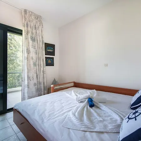 بيت للعطل Natasha Summer House