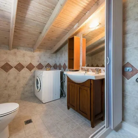 بيت للعطل Natasha Summer House